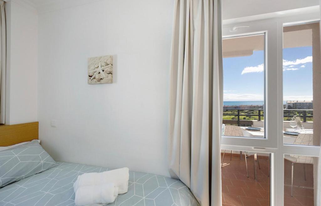 Cozy With Seaview 300m From The Apartment *