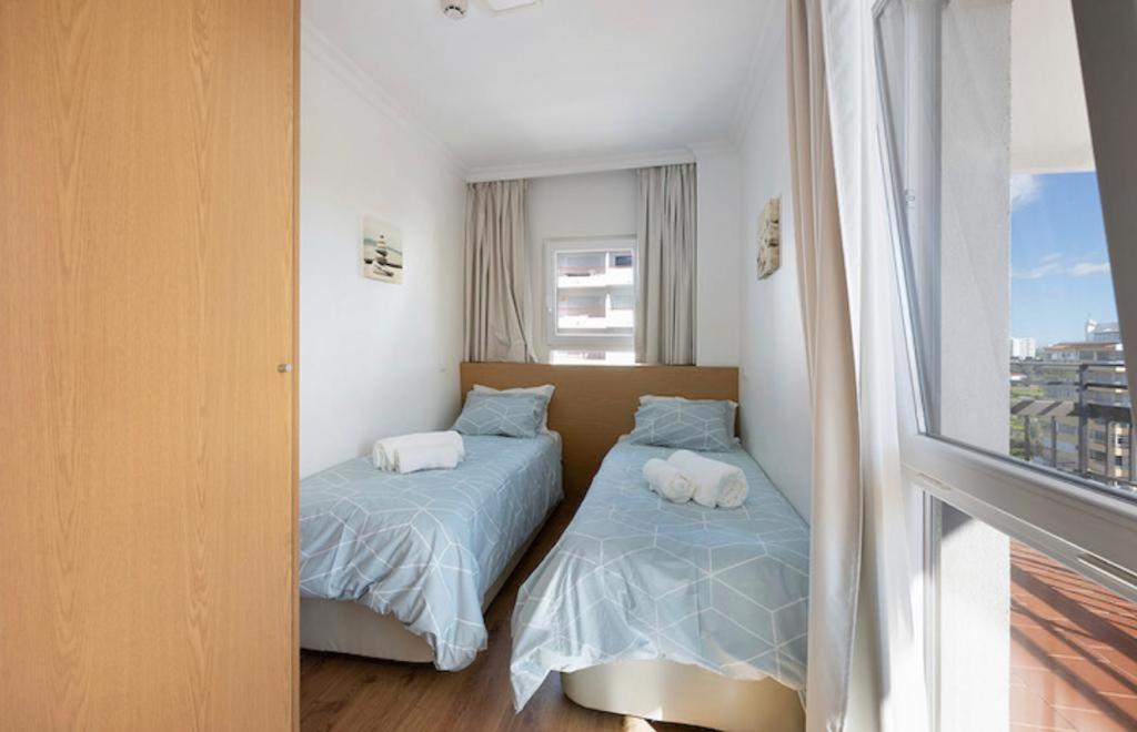 Cozy With Seaview 300m From The